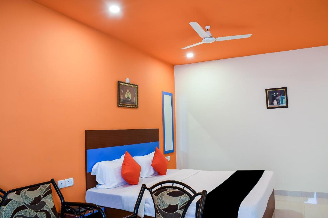 Capital O 67249 Hotel Planet Bhubaneswar Eksteriør billede