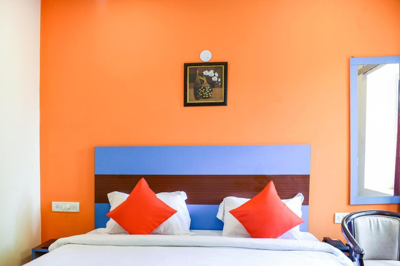 Capital O 67249 Hotel Planet Bhubaneswar Eksteriør billede