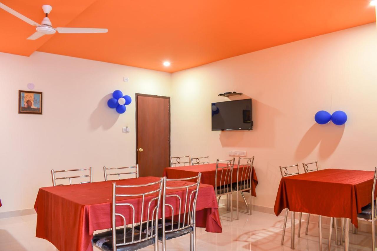 Capital O 67249 Hotel Planet Bhubaneswar Eksteriør billede
