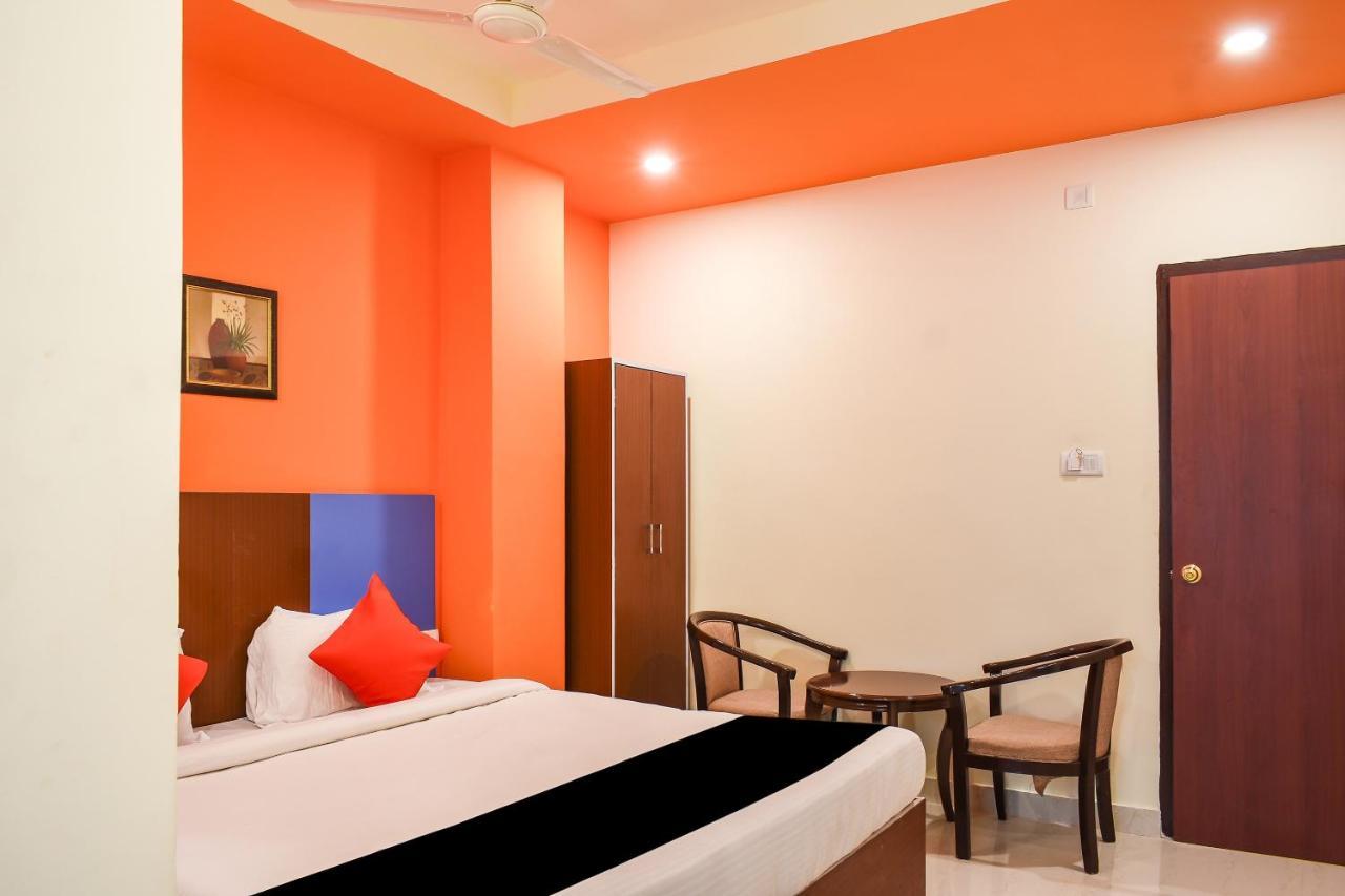 Capital O 67249 Hotel Planet Bhubaneswar Eksteriør billede